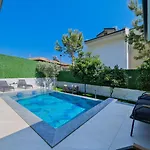 2 Bedroom With Private Pool