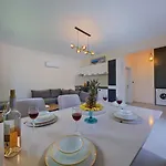 2 Bedroom With Private Pool