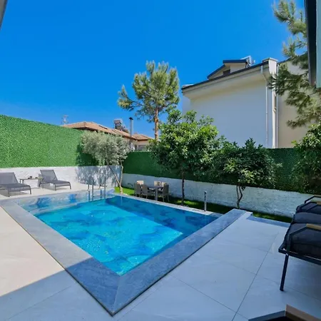 2 Bedroom With Private Pool